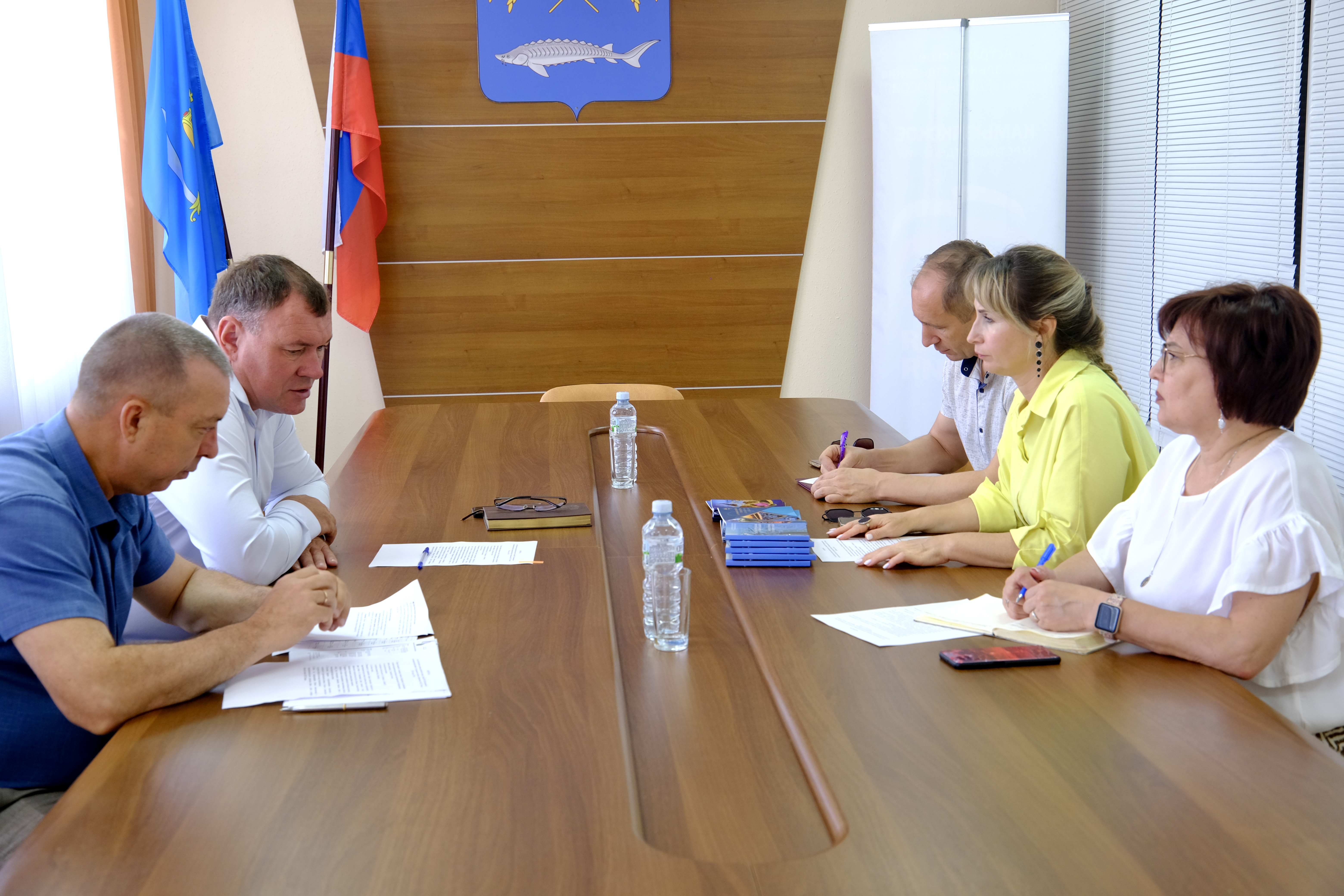 Инвестиционный потенциал Камызякского района обсудили на рабочей встрече